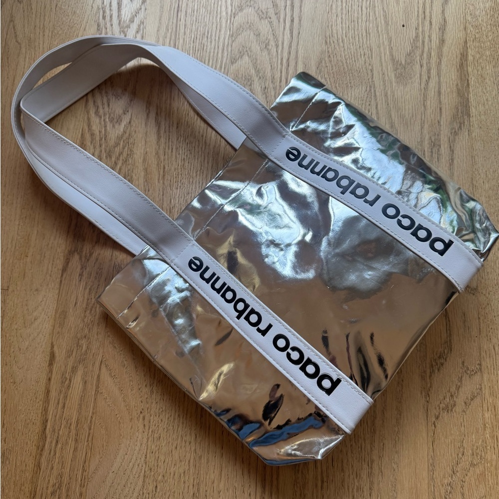 Paco Rabanne x SeaTrees Carbon Neutral Metallic Silver Crinkle Tote - Picture 2 of 4